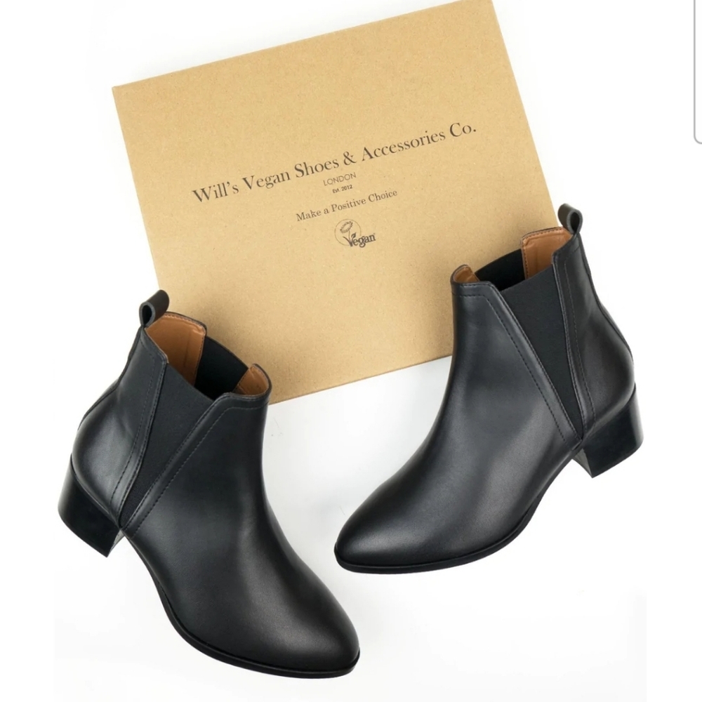 Wills Vegan Point Toe Chelsea Boots